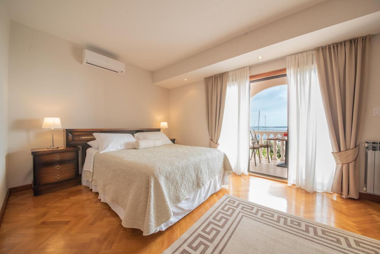 Apartments Melissa Врси Екстериор снимка
