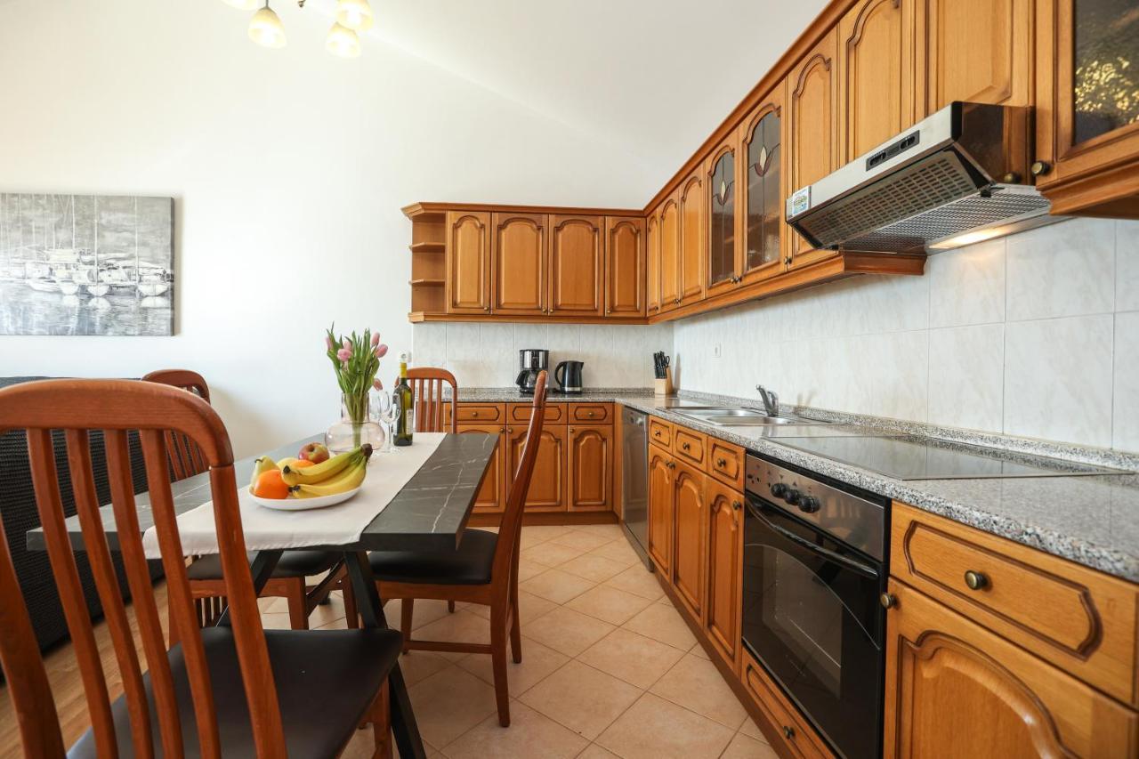 Apartments Melissa Врси Екстериор снимка