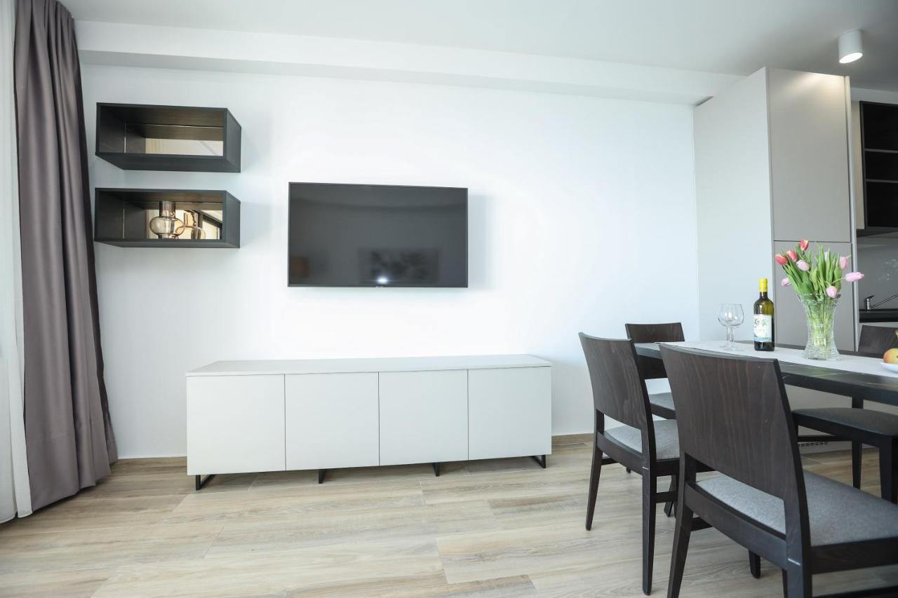 Apartments Melissa Врси Екстериор снимка